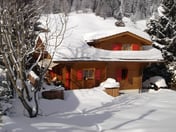 Exclusive, Charming 4 Bedroom Chalet near Gstaad