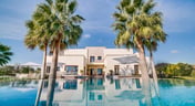 Countryside Retreat With Infinity Saltwater Pool