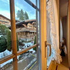 Gstaad Center Top Luxury Apartment 3