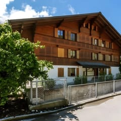 Gstaad - Cozy Spacious Flat Right in the Village