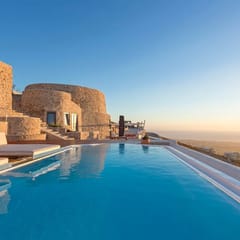 Luxury 5BR Santorini Villa with Infinity Pool