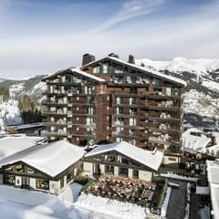 Elegant Mountain Retreat in Courchevel Alps