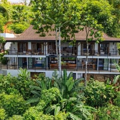 Spacious Villa With Eight Beautiful Bedrooms