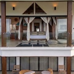 Ocean Views From Your Jungle Hideaway