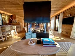 Alpine 3-Bedroom Chalet in Gstaad