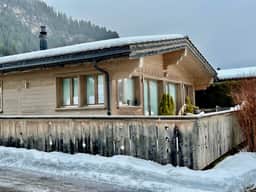 Cozy Scenic Family Chalet Gstaad & Glacier 3000
