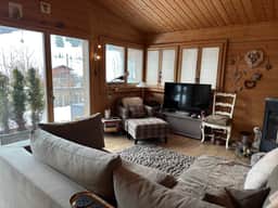 Cozy Scenic Family Chalet Gstaad & Glacier 3000