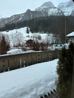 Cozy Scenic Family Chalet Gstaad & Glacier 3000 - Image 4