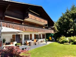 3 BR Classic Chalet in Gstaad By Smiling House