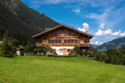 Elegant Alpine Chalet with Spa 