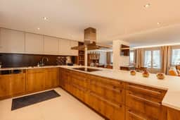 Gstaad Center Top Luxury Apartment 2