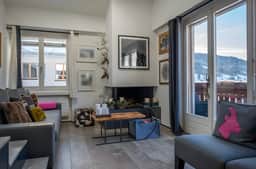 Deluxe Apartment with Mezzanine
