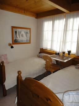 Top Floor Chalet with Balcony and Parking in Saanen