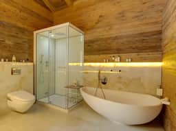 Grand Luxurious New Chalet with Sauna