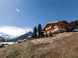 Grand Luxurious New Chalet with Sauna
