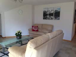 Great view Top floor spacious flat with Pool and Gym