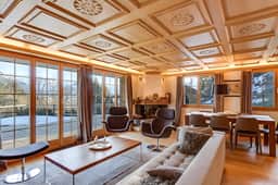 Luxurious Flat with Jacuzzi & Sauna