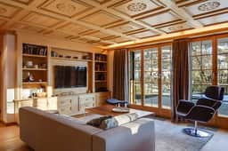 Luxurious Flat with Jacuzzi & Sauna