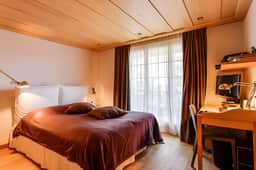 Luxurious Flat with Jacuzzi & Sauna