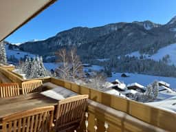 Marvelous Luxurious Furnished Flat with Outstanding Views - Image 3