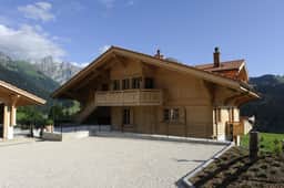Mountain Top Chalet with fantastic views