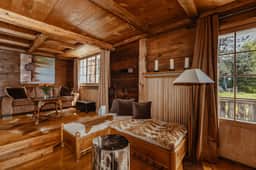 Ski in Ski out authentic Lux chalet on the Wispile