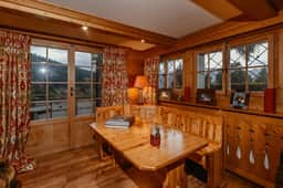 Ski in Ski out authentic Lux chalet on the Wispile