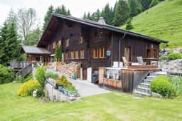 The Alps Wonder Chalet - Image 3