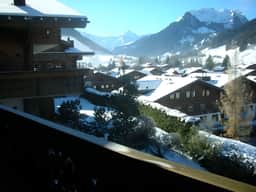 Minutes Walk from Gstaad Center - Great Apartment - Image 2