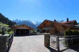 Mountain Top Chalet with fantastic views