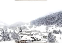 Super Luxury Serviced Apartment next to Gstaad - Image 2