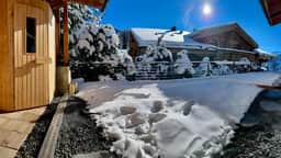 Enchanting Chalet in the Picturesque Schonried - Image 2