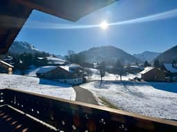 Swiss Peaks Haven with Unparalleled Views - Image 2
