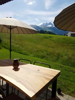 Stunning Gstaad Apartment With  Mountain Views