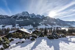 Alpine Luxury Flat in Rougemont - Image 5