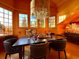 Stunning Duplex in the Heart of the Mountains