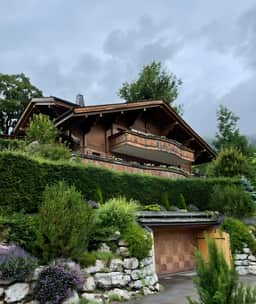 Premier 5BR Chalet with Fitness Room and Stunning Alpine Views