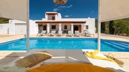 IBZ233 Privadia Taro