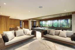 Shining Jewel Chalet with Opulent Decor and Facilities