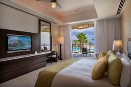 Premium elegant villa with plunge pool and jacuzzi