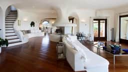 Mediterranean Seafront Villa With Gym and Games