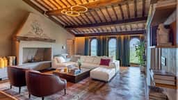 Tuscan Villa with Bespoke Experiences