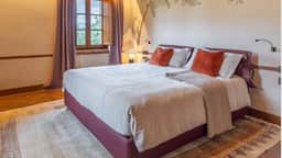 Tuscan Villa with Bespoke Experiences