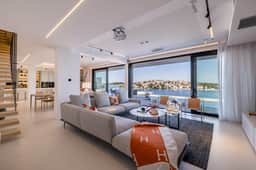 Elegant Villa Overlooking Adriatic Sea