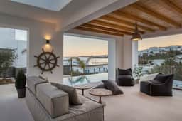 Seafront Villa Near Piso Livadi Beach