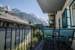 Scenic Balcony Stay in Chamonix