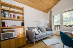 Comfortable Ski Retreat in Chamonix Valle - Image 2