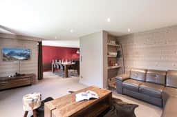 Bright Apartment Close to Ski Slopes