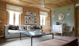 Traditional Alpine Stay Near Ski Slopes