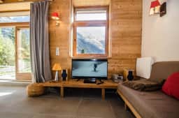 Comfortable Alpine Home Near Ski Slopes